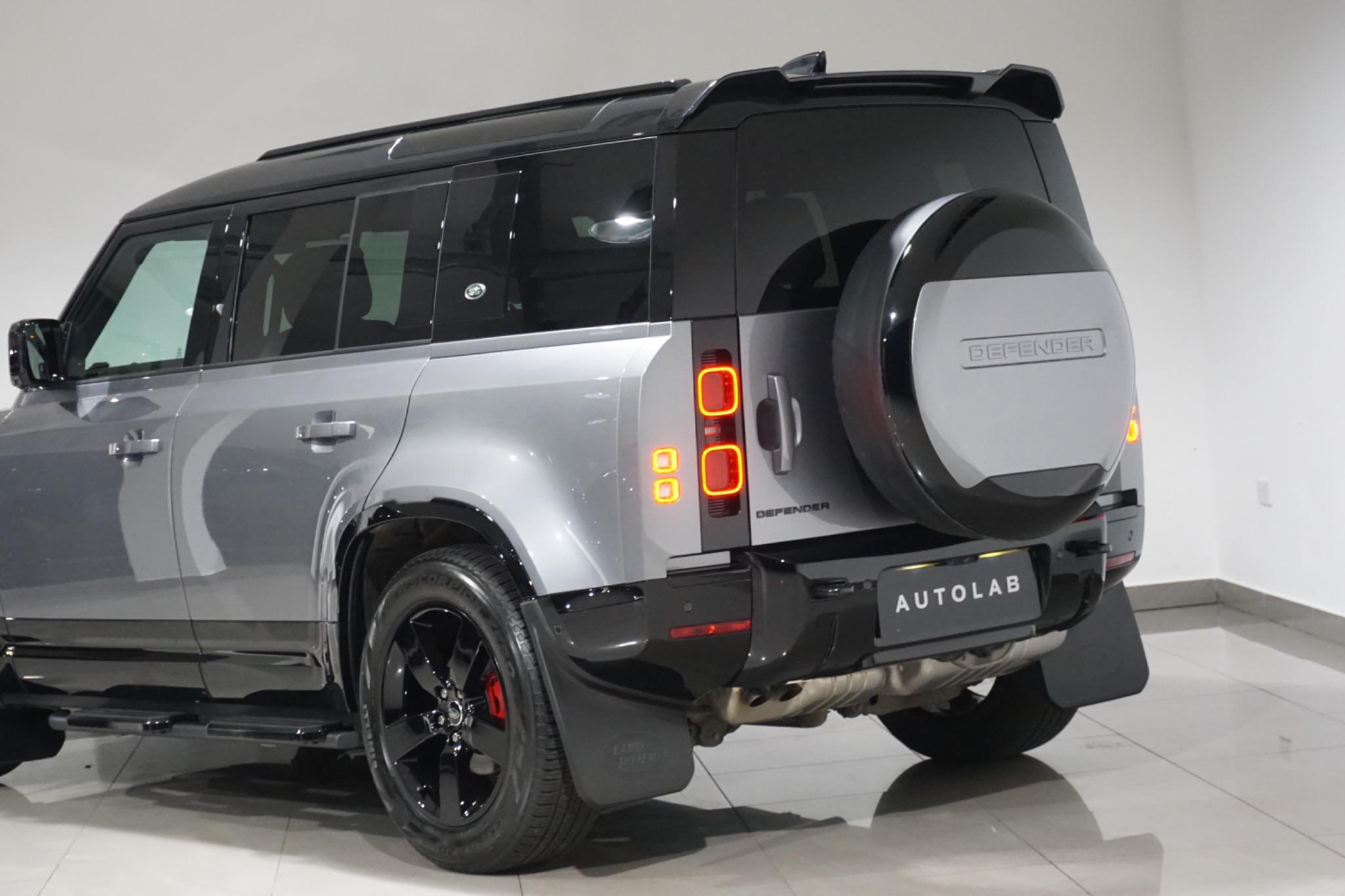 Land Rover Defender 110 3.0 D250 MHEV X-Dynamic HSE Auto 4WD Euro 6 (s/s) 5dr